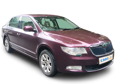 Skoda Superb-img